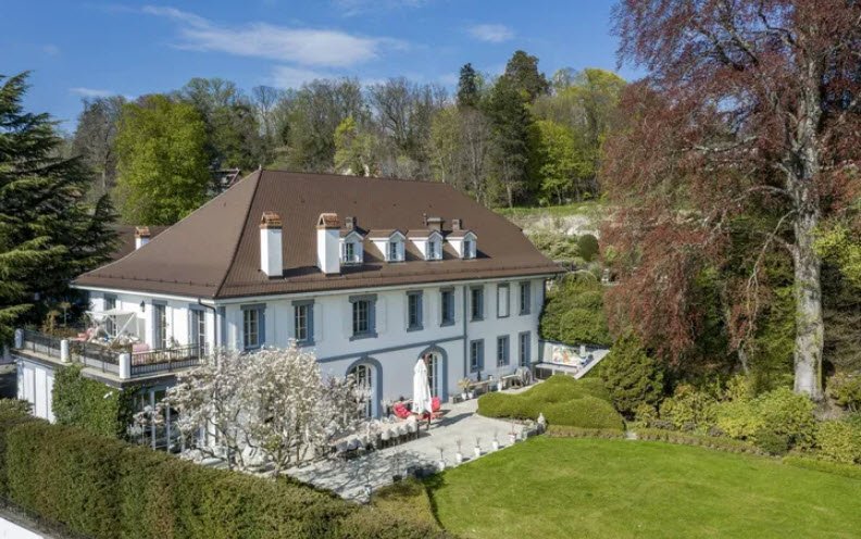 Echandens Castle, Échandens, Switzerland, Switzerland